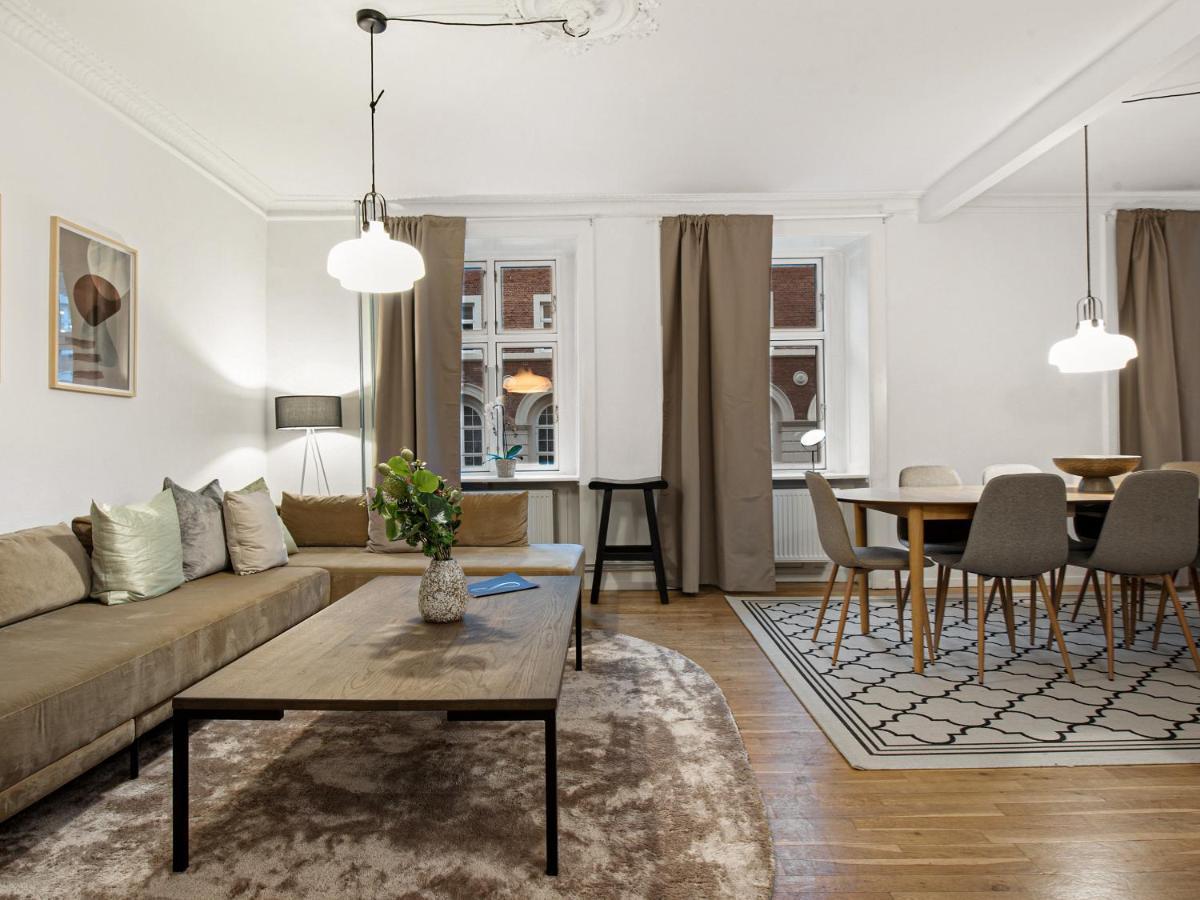 Sanders Stage - Enchanting Four-Bedroom Apartment Near Nyhavn Köpenhamn Exteriör bild