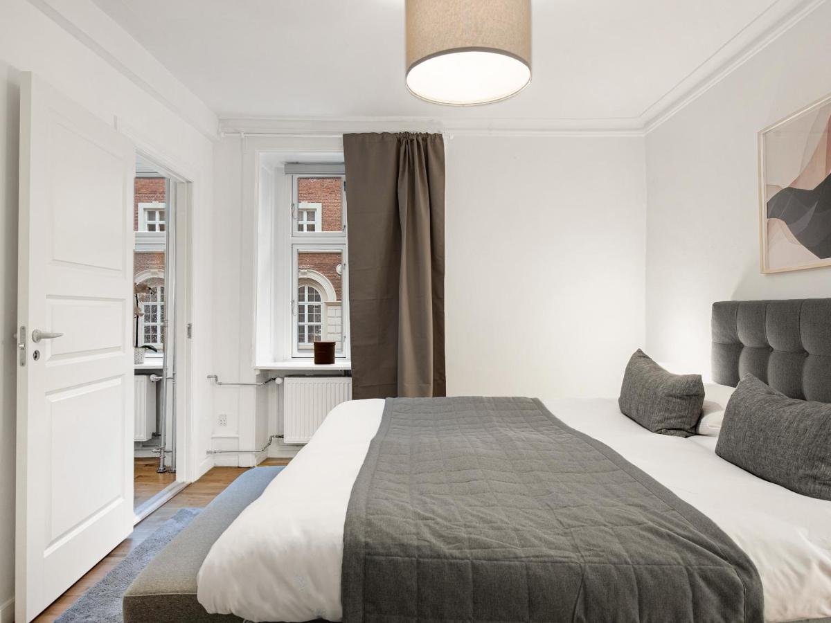 Sanders Stage - Enchanting Four-Bedroom Apartment Near Nyhavn Köpenhamn Exteriör bild